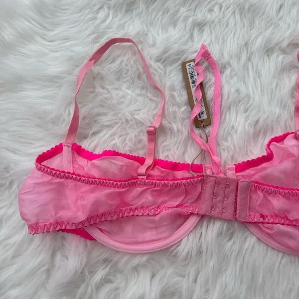 Skims Romance Balconette Bra Bubble Gum Size 44DD - Image 7