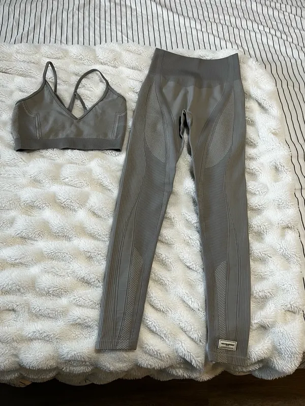 The giving movement active wear Gray - Image 3