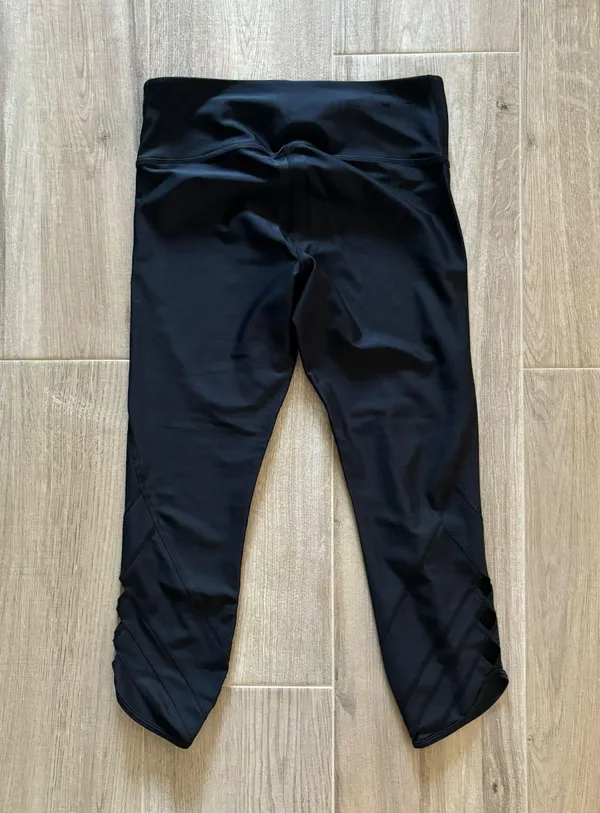 Under Armour Workout Leggings - Image 2