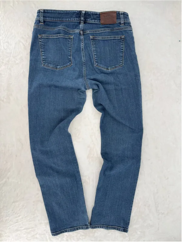 Lauren Ralph Lauren Straight Leg Women’s Jeans Classic 5 Pocket Medium Wash Sz 8 - Image 2