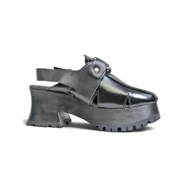 Free People Astoria Black Leather O Ring Harness Platform Clogs Sz 9.5 NWOB - Image 2