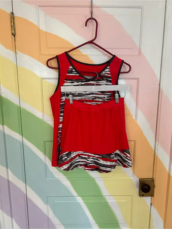 TAIL Women’s 2-Piece Golf & Tennis Outfit Tank Top Skort Set Sz S 👽💛 - Image 2