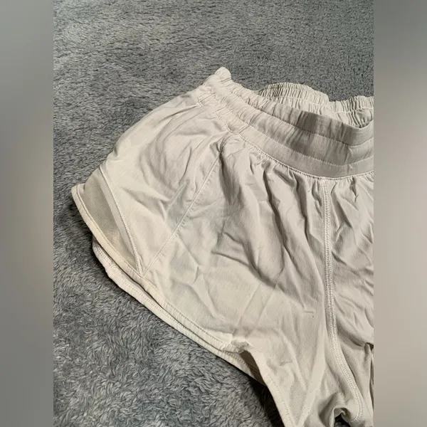 Lululemon athletica Light white/Cream Athletic Hotty hot shorts 6 - Image 2