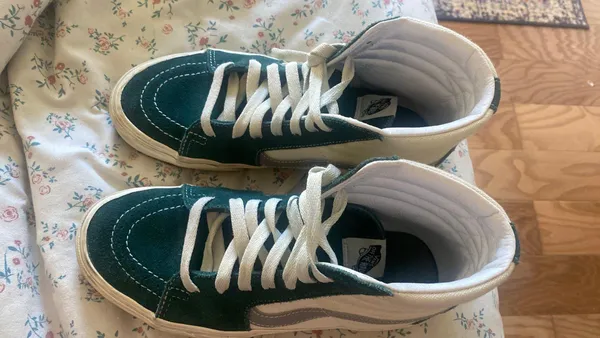 Vans Limited Edition High Top Emerald Green - Image 4