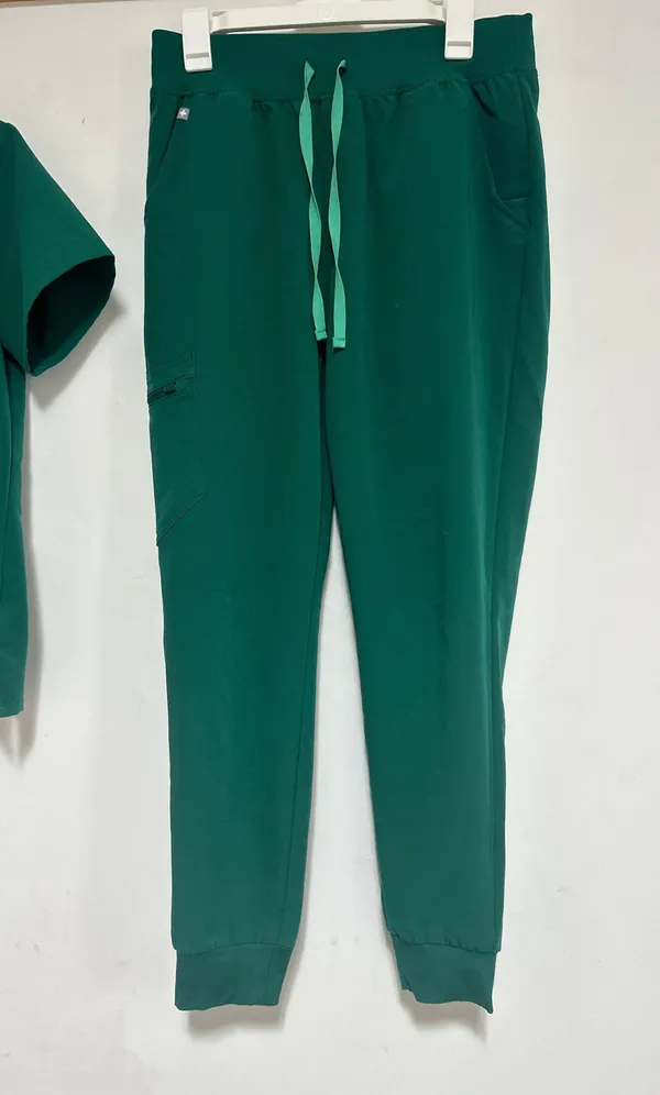 FIGS Scrubs Set - Image 3