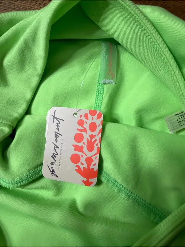 NWT Free People Movement NWT Keylime Swing of the Things Pleated Skort - Image 8