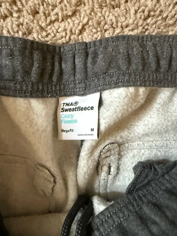 Aritzia TNA Cargo Sweatpants - Image 2