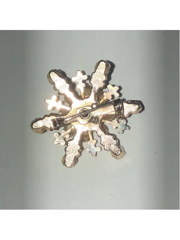 Vintage Gold Tone Snowflake Faux Pearl Brooch - Image 5