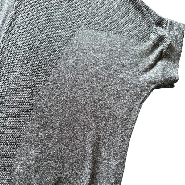 American Eagle Retro  Outfitters Gray Cropped Button Down Sweater Size XXL - Image 3