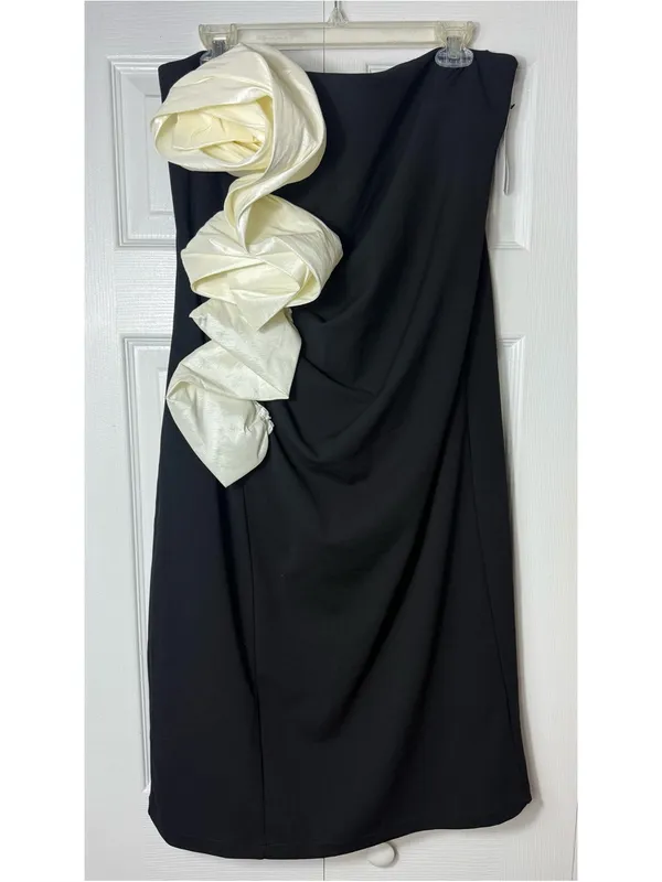 New York & Company Black Cream 3D Rosette Strapless Cocktail Dress Midi XL NWT - Image 3