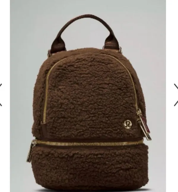 Lululemon City adventurer backpack mini 3L fleece Brown earth/gold - Image 2