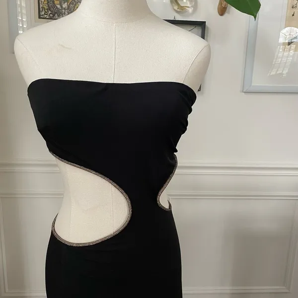 NWT Saints & Secrets Dress Gown Cut Out Strapless Black Copper Bling M - Image 3