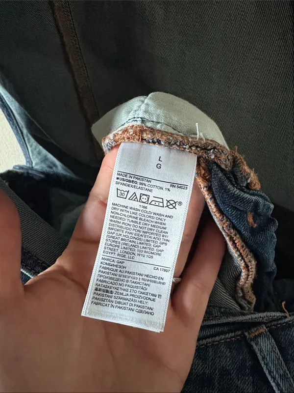 GAP 90s Style Denim Overalls - Image 9