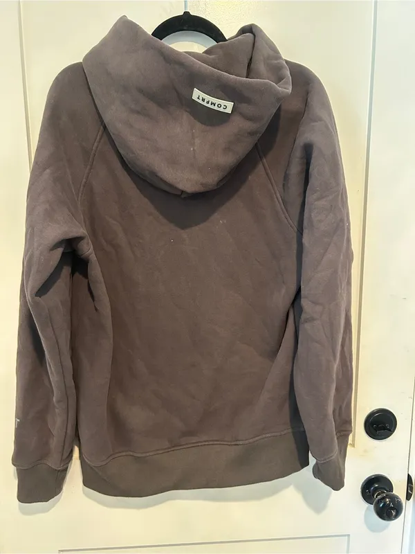 Comfrt Tranquil Hoodie Sweater - Image 3
