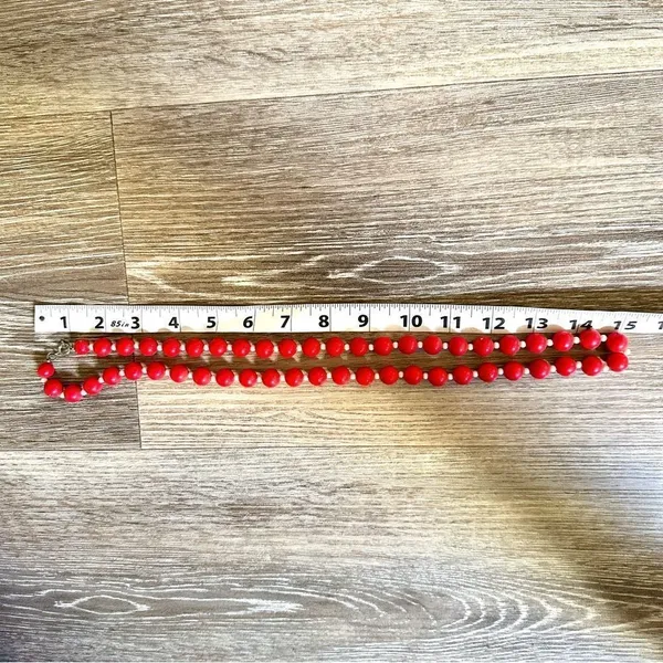 Vintage red beaded necklace - Image 8