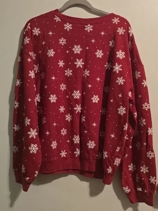 Disney women’s sweater Mickey & Minnie Holiday Top with Snowflakes - Image 10
