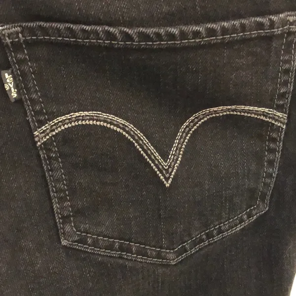 Levi’s Black Mid Rise Skinny Jeans 8 Dark Denim - Image 3