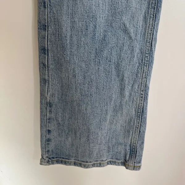 BDG Urban Outfitters Light Wash High Rise Straight Leg Jeans 27W Blue‎ Denim - Image 2