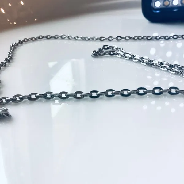 Large Crystal Star Pendant with Matching Chain Silver - Image 4