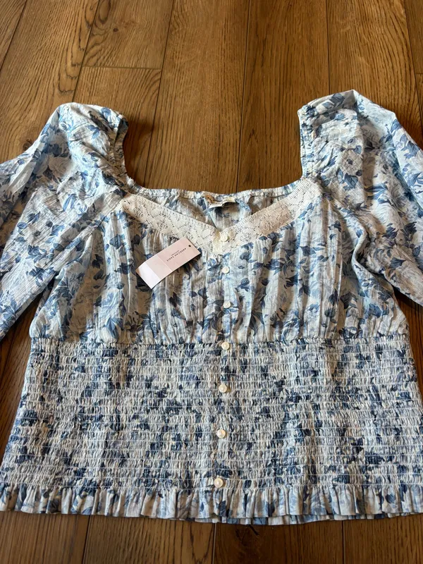 American Eagle top  - Image 2