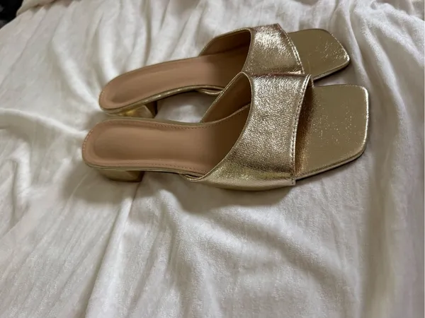 Gold Metallic Square - Image 2