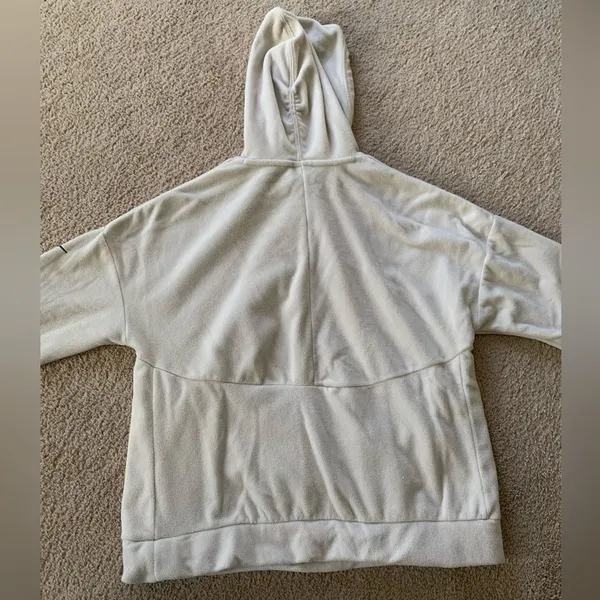 Nike Fleece Hoodie Sweatshirt Pullover Fuzzy Super Soft Beige Cream Size M - Image 5