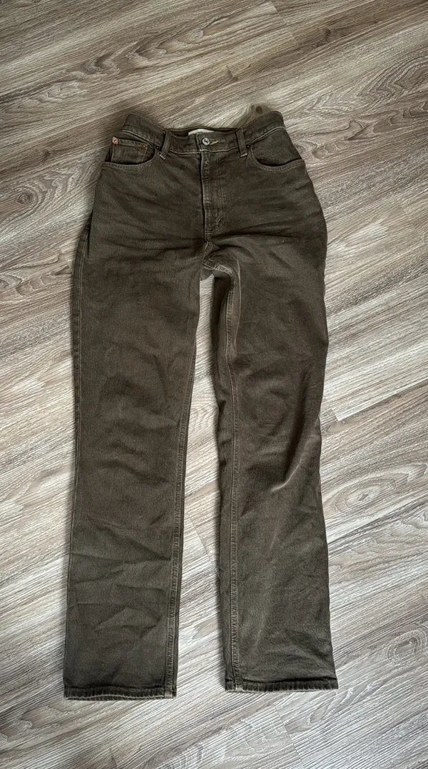 Abercrombie The 90s Straight Leg Ultra High Rise Curve Love Jeans - Image 4