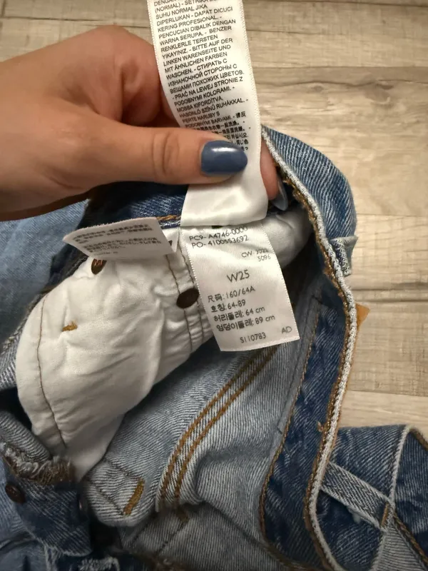 Levi’s Shorts 501 Denim - Image 3