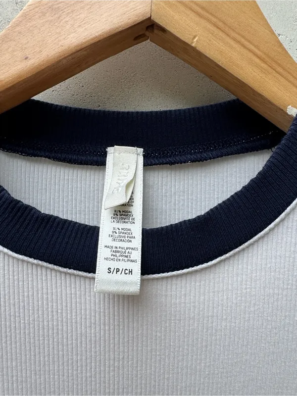 SKIMS Soft Lounge Ringer T-Shirt White Navy Ribbed Modal Tee Size Small Vintage - Image 3