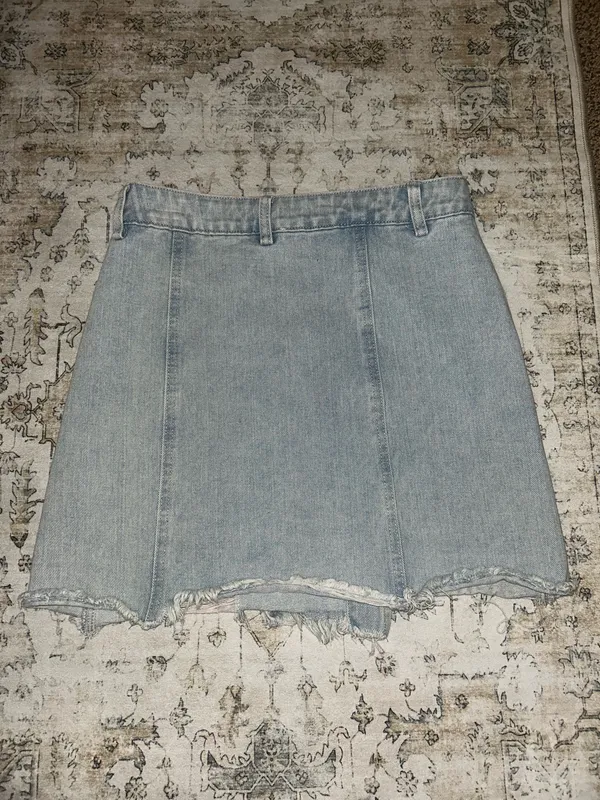 Le Lis Denim Skirt - Image 2