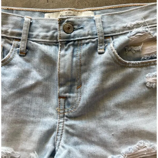 Abercrombie&Fitch ShortsSize 2 W 26 Blue Denim Distressed Frayed Hem Light Wash - Image 13