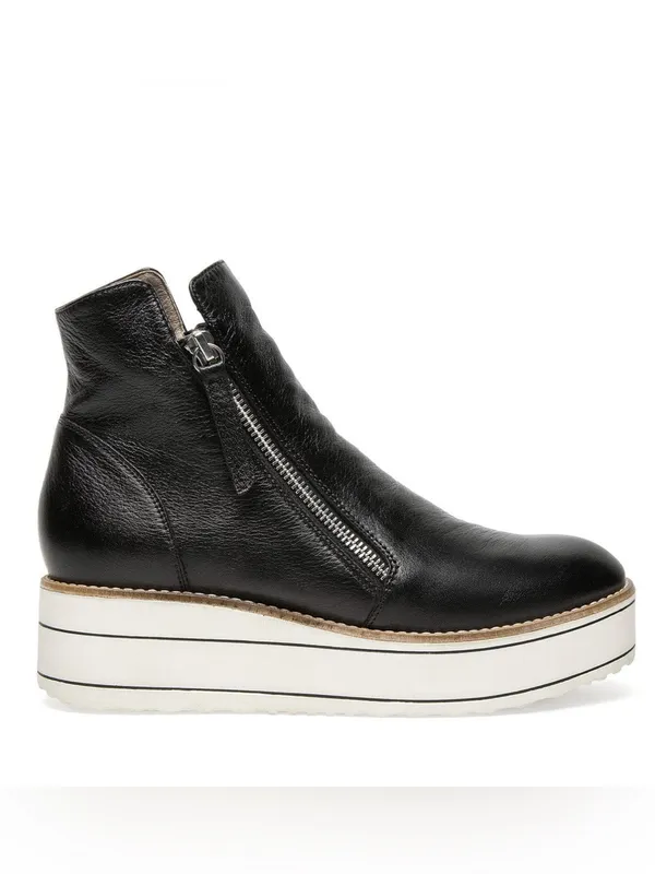 Silent D Nene Bootie Black Leather Platform Zip Ankle Boots - Image 3