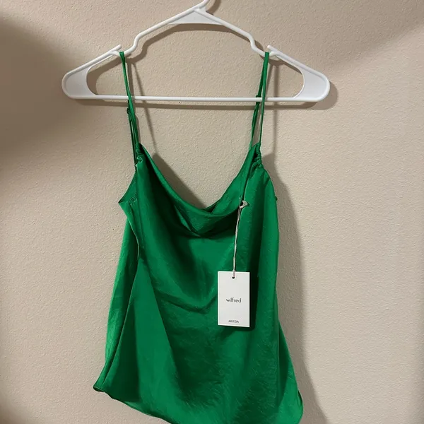ARITZIA Wilfred Green Fitted Camisole Sleeveless Style Tops - Image 8