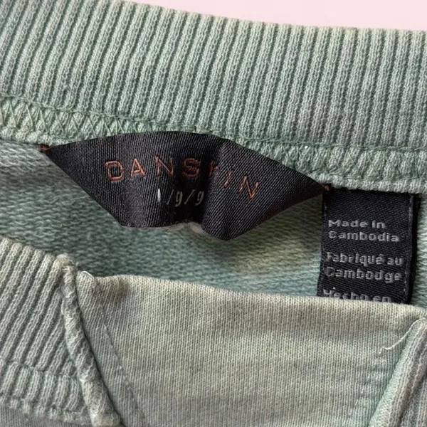 Danskin Women’s Danksin Crewneck Cropped Sweatshirt Oversized Mint Large - Image 3