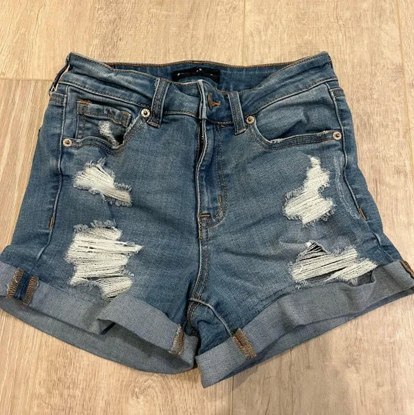 Aeropostale Jean Shorts - Image 2