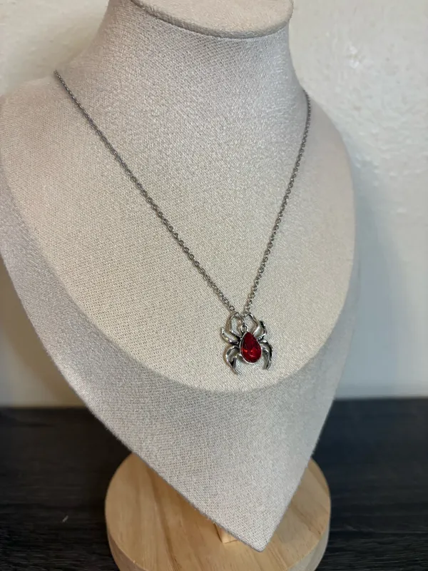 Handmade Silver/Red Spider Necklace - Image 3