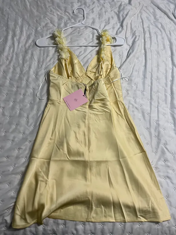 Hello Molly Yellow Dress - Image 2