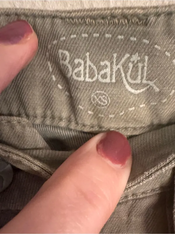 BABAKUL‎ Embellished Cargo Capri Y2K Green Size XS - Image 6