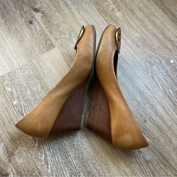 Tory Burch Leather Wedge Heel - Image 8