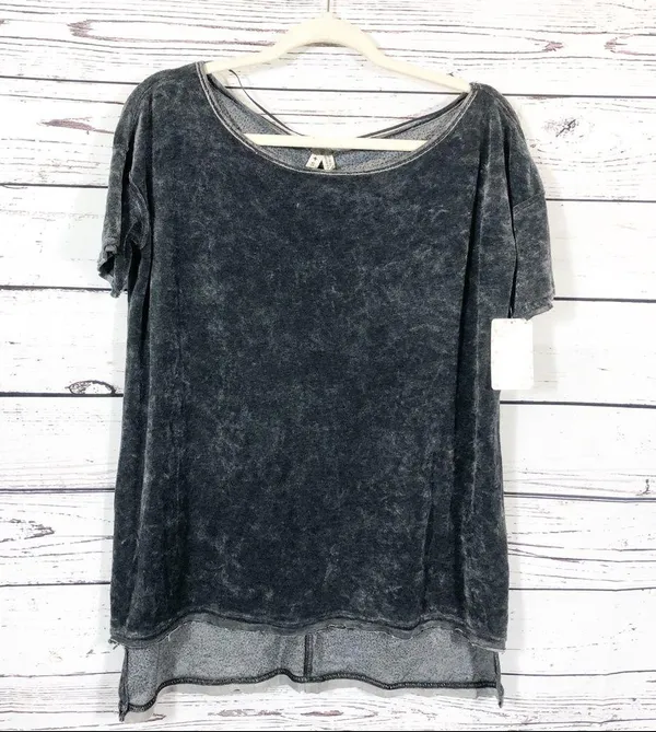 Free People Doran Velour Short Sleeved Top: Pewter - Image 3