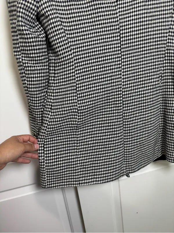 Zara Women’s Houndstooth Double Breasted Blazer Black White Size M Jacke - Image 6