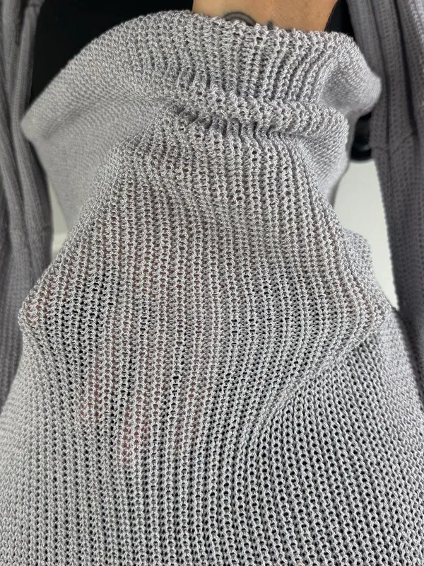 Elliatt Womens Grey Knit Long Bell Sleeve Sweater - Image 7