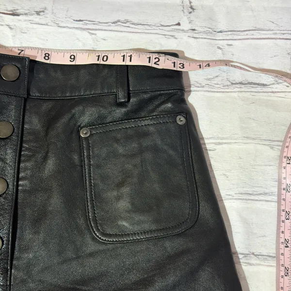 Leather Button Fly Micro Shorts Sz 4 First Bare Back 12in Rise‎ 90's Vintage - Image 7