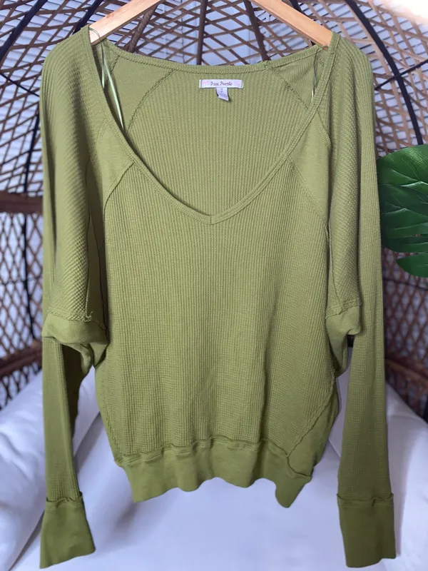 Free People Women’s Thermal Long Sleeve Top Size Small - Image 2