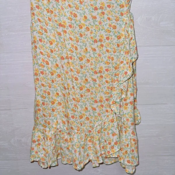 BillaBong Yellow‎ Floral Print Short Sleeve Mini Wrap Dress size S - Image 4
