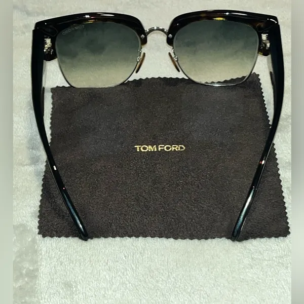 Tom Ford Dakota 02 sunglasses TF554 Black Sunglasses with Case EUC - Image 4
