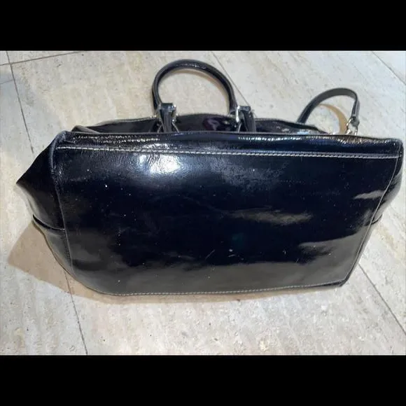 Dooney & Bourke satchel black patent leather Glossy Double Handles‎ - Image 9