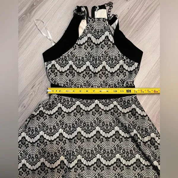 Bebe‎ stretch Black and White Lace Halter Dress - Image 3