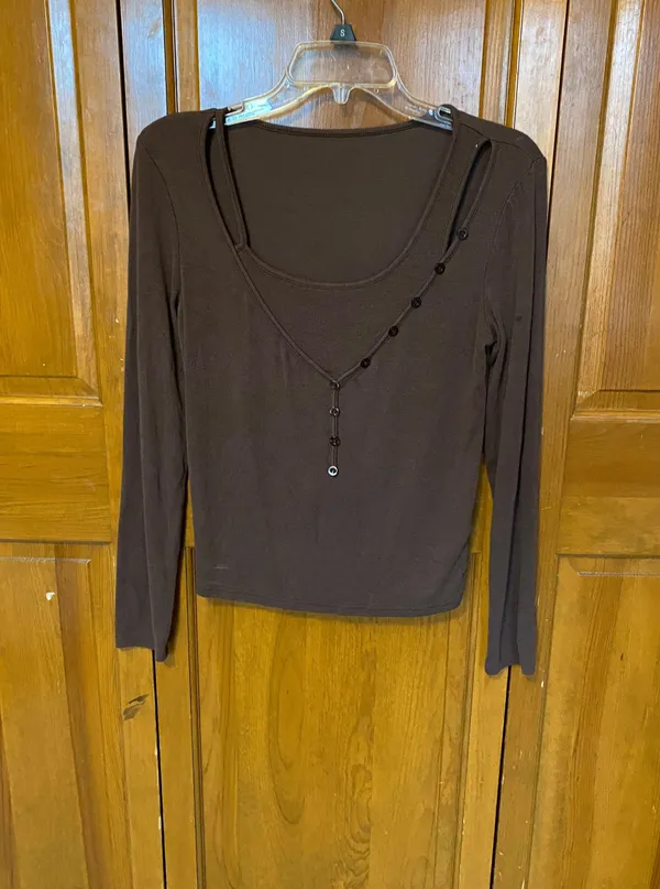 Brown Henley Top  - Image 3