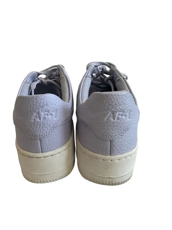 NIKE Women’s Lavender Leather Air Force 1 Sneakers Size 7 - Image 4